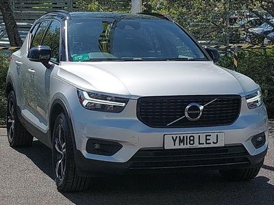 Begagnad Volvo XC40 R-Design 190 HK (139 kW) 2018 Silver SUV