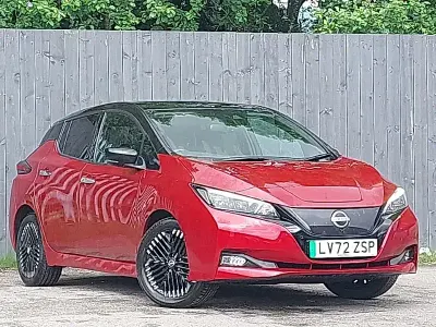 Used Nissan Leaf Tekna 110 kW (150 HP) 2022 Red Hatchback
