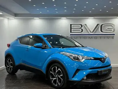 Second-hand Toyota C-HR Design 122 CP (89 kW) 2018 Albastru SUV