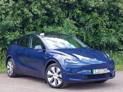 Used Tesla Model Y Long Range AWD 11 kW (15 HP) 2023 Blue SUV