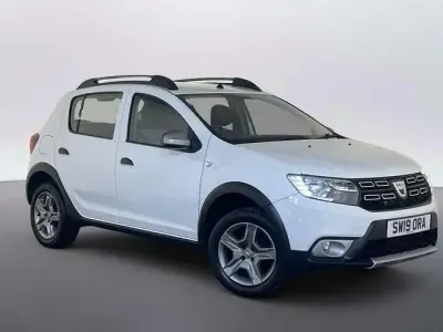 Gebraucht Dacia Sandero Comfort 90 PS (66 kW) 2019 Weiß Kleinwagen