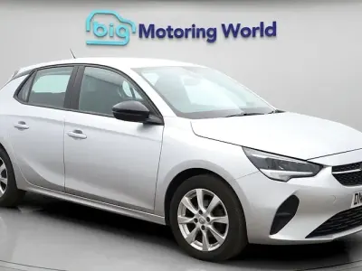 Second-hand Vauxhall Corsa Design Edition 75 CP (55 kW) 2022 Gri Hatchback