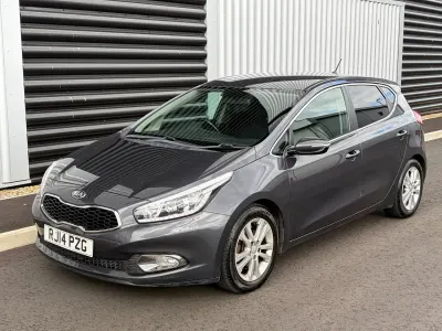 Usado Kia Ceed 2014 Prateado Citadino