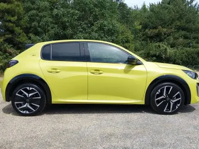 Used Peugeot 208 GTi 101 HP (74 kW) 2024 Yellow Hatchback