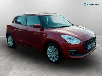 Used Suzuki Swift SZ-T 111 HP (81 kW) 2018 Red Hatchback