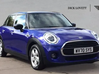 Used Mini Cooper Classic 136 HP (100 kW) 2020 Blue Hatchback