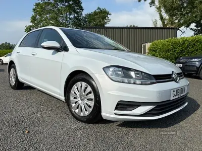 Used VW Golf VII S 115 HP (84 kW) 2018 Silver Hatchback
