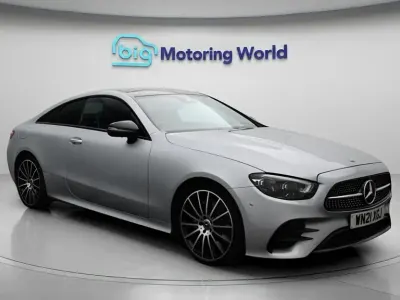 Used Mercedes E220 AMG line 194 HP (142 kW) 2021 Silver Coupe