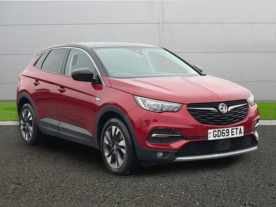 Used Vauxhall Grandland X SRi 130 HP (95 kW) 2019 Red SUV