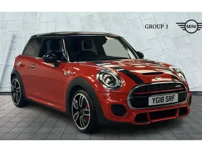 Używany Mini John Cooper Works Hatch 231 KM (169 kW) 2018 Pomarańczowy Hatchback