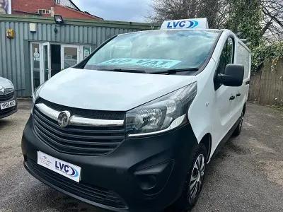 Used Vauxhall Vivaro 2014 White MPV