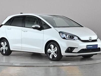 Used Honda Jazz Hybrid 109 HP (80 kW) 2021 White Hatchback