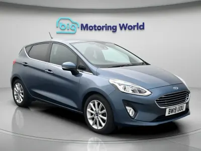 Used Ford Fiesta Titanium 125 HP (91 kW) 2019 Blue Hatchback