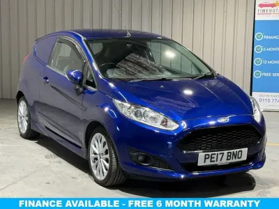 Used Ford Fiesta Sport 93 HP (68 kW) 2017 Blue Van