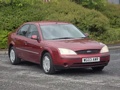 Used Ford Mondeo 145 HP (106 kW) 2003 Red Sedan