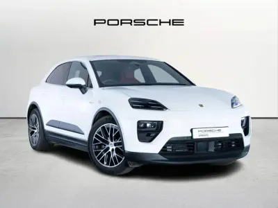 Used Porsche Macan 401 HP (294 kW) 2025 White SUV