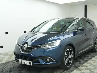 Used Renault Grand Scénic IV Signature 110 HP (80 kW) 2017 Blue MPV