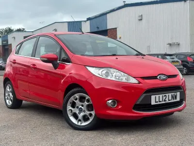 Used Ford Fiesta Zetec 2012 Red Hatchback
