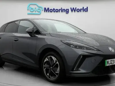 Usado MG MG4 EV Trophy 150 kW (204 HP) 2025 Citadino