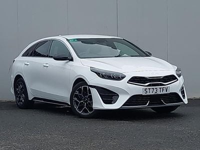 Used Kia ProCeed GT-Line 157 HP (115 kW) 2023 White Estate