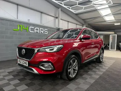 Used MG HS Exclusive 162 HP (119 kW) 2022 Red SUV