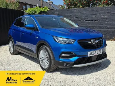 Used Vauxhall Grandland X S 120 HP (88 kW) 2018 Blue SUV