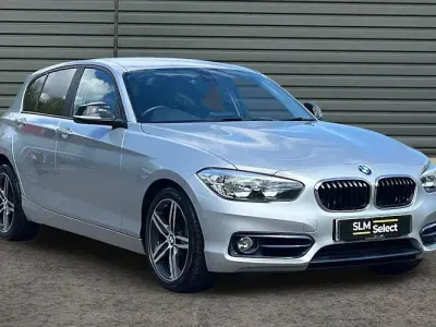 Używany BMW 118 Sport Line 136 KM (100 kW) 2019 Hatchback