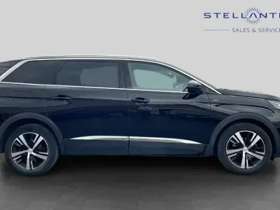 Used Peugeot 5008 GT 129 HP (94 kW) 2022 Black SUV