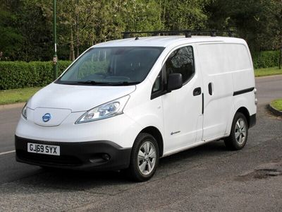 used Nissan e-NV200 Electric 40kWh Tekna Panel Van 5dr Electric Auto SWB (Quick Charge) (109 ps)