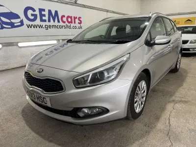 Used Kia Ceed 2013 Silver Hatchback