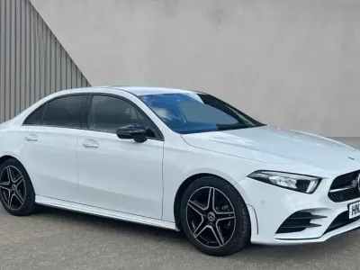 Used Mercedes A200 AMG Line Premium 163 HP (119 kW) 2023 Digital white metallic