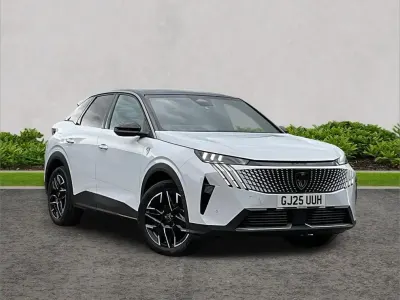 Second-hand Peugeot 3008 GTi 134 CP (98 kW) 2025 Alb SUV