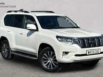 Used Toyota Land Cruiser 204 HP (150 kW) 2023 White pearl Estate