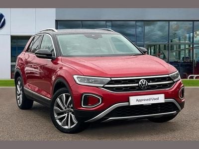 Used VW T-Roc Style 150 HP (110 kW) 2023 Red SUV