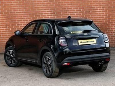 New Fiat 600 136 HP (100 kW) 2025 Black SUV