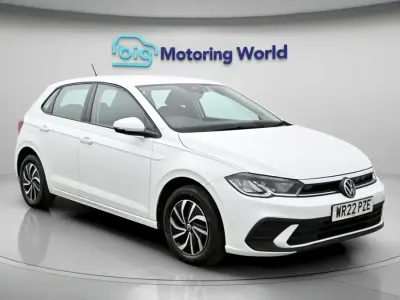 Begagnad VW Polo S 95 HK (69 kW) 2022 Vit Halvkombi