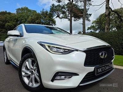 White Used 2017 Infiniti Q30 Premium Hatchback | £7,850 (Fair price)