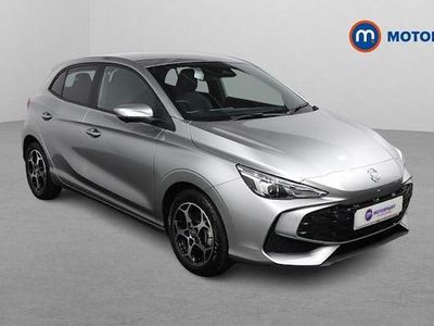 Usado MG MG3 Trophy 194 HP (142 kW) 2025 Prateado Citadino