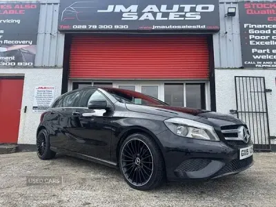 Used Mercedes A180 Sport Edition 109 HP (80 kW) 2015 Black Hatchback