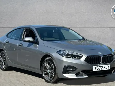 Usado BMW 218 Sport Line 134 HP (98 kW) 2023 Cinzento Coupé