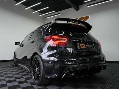 Used Mercedes A180 AMG Line Premium Plus 122 HP (89 kW) 2015 Black Hatchback