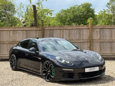 Usado Porsche Panamera 300 CV (220 kW) 2013 Negro Utilitario