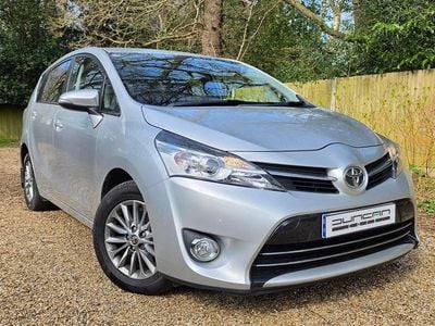 Used Toyota Verso 147 HP (108 kW) 2016 Silver MPV
