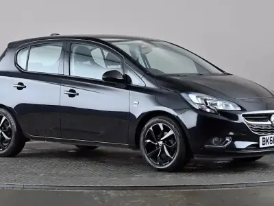 Used Vauxhall Corsa SRi 90 HP (66 kW) 2017 Hatchback