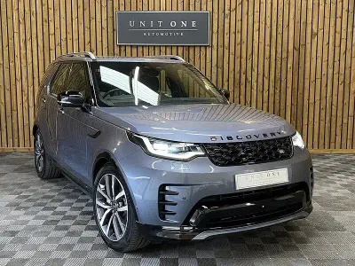 Used Land Rover Discovery SE Dynamic 300 HP (220 kW) 2021 Blue SUV