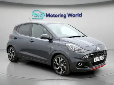Usado Hyundai i10 N Line 99 HP (72 kW) 2024 Cinzento Citadino