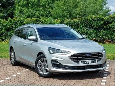 Used Ford Focus Titanium 155 HP (114 kW) 2023 Silver Estate