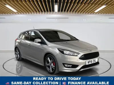Used Ford Focus ST-Line X 140 HP (102 kW) 2018 Silver Hatchback