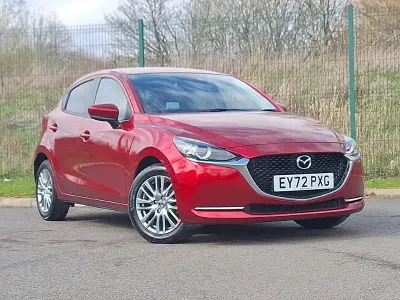 Usado Mazda 2 Inclusive 90 CV (66 kW) 2022 Rojo Utilitario