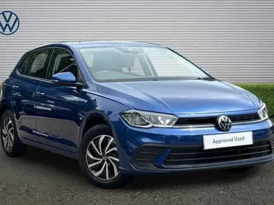 Used VW Polo Life 95 HP (69 kW) 2023 Blue Hatchback